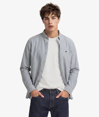 Classic Oxford Long Sleeve Shirt