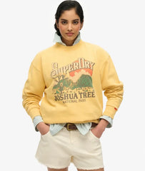 Souvenir Graphic Loose Crew Sweatshirt