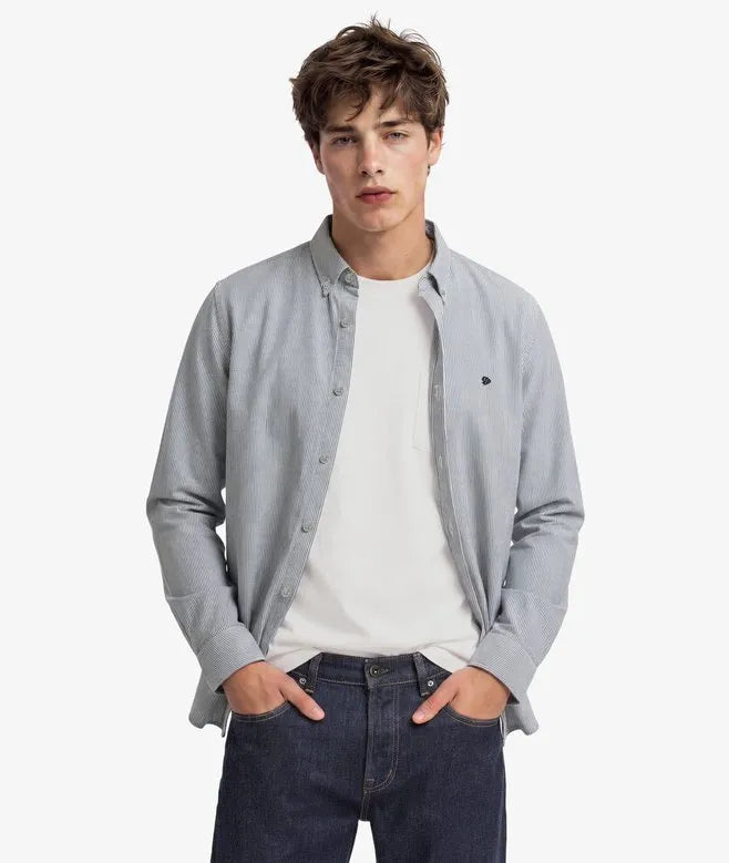 Classic Oxford Long Sleeve Shirt