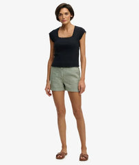 Mid Rise Linen Shorts