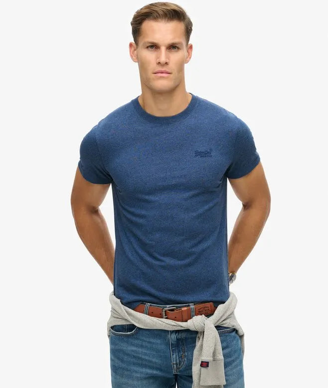 Essential Logo T-Shirt