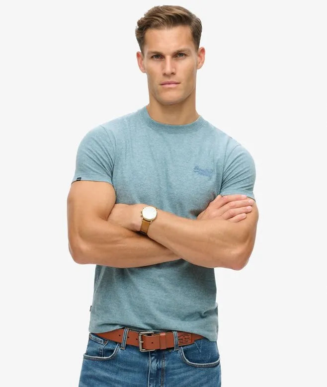 Essential Logo T-Shirt
