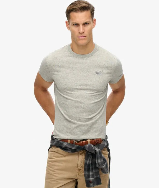 Essential Logo T-Shirt