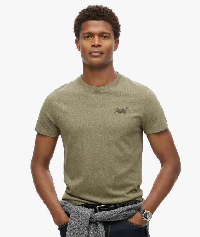 Essential Logo T-Shirt